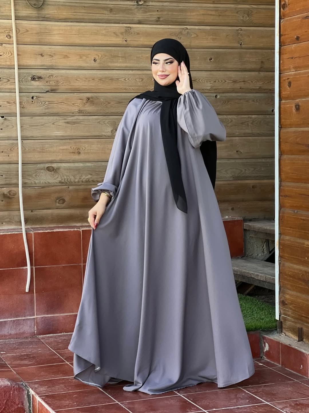 عباءة آلاء