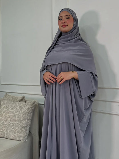 عباءة مريم