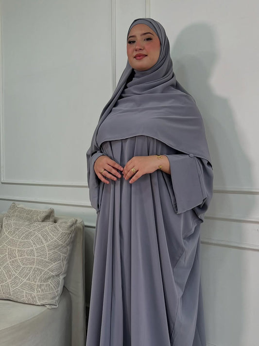 عباءة مريم