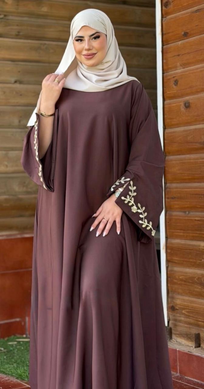 عباءة تسنيم