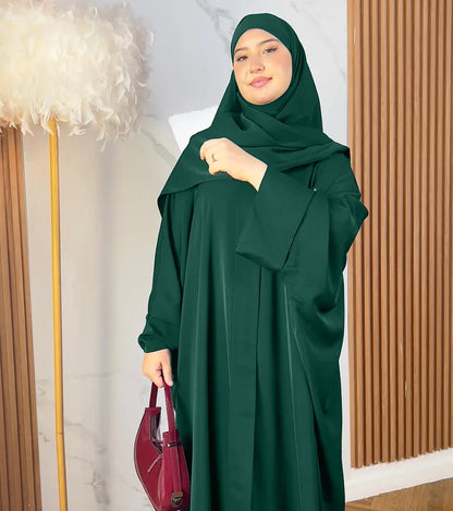 عباءة مريم
